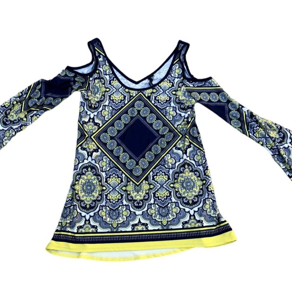 KAY CELINE Blouse Top Shirt Women's XS Cut Out Shoulder Paisley Blue​​​​​​